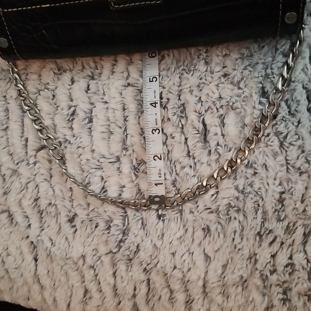 Black women alligator print hand bag. Very good conditions. No defects - Picture 10 of 10